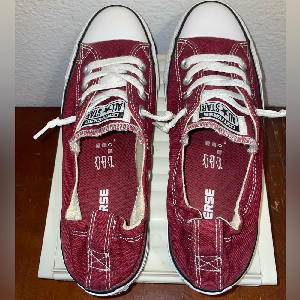 Converse Shoreline Burgundy Sneakers